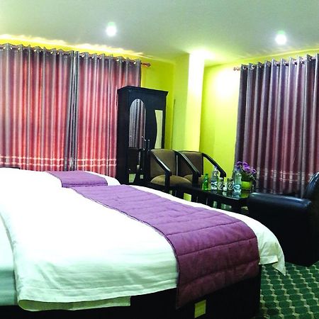 Asian Hotel Butwāl מראה חיצוני תמונה